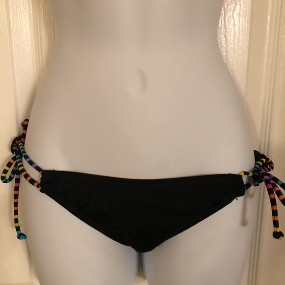Size S Roxy Reversible Bikini Bottom - Picture 4 of 5